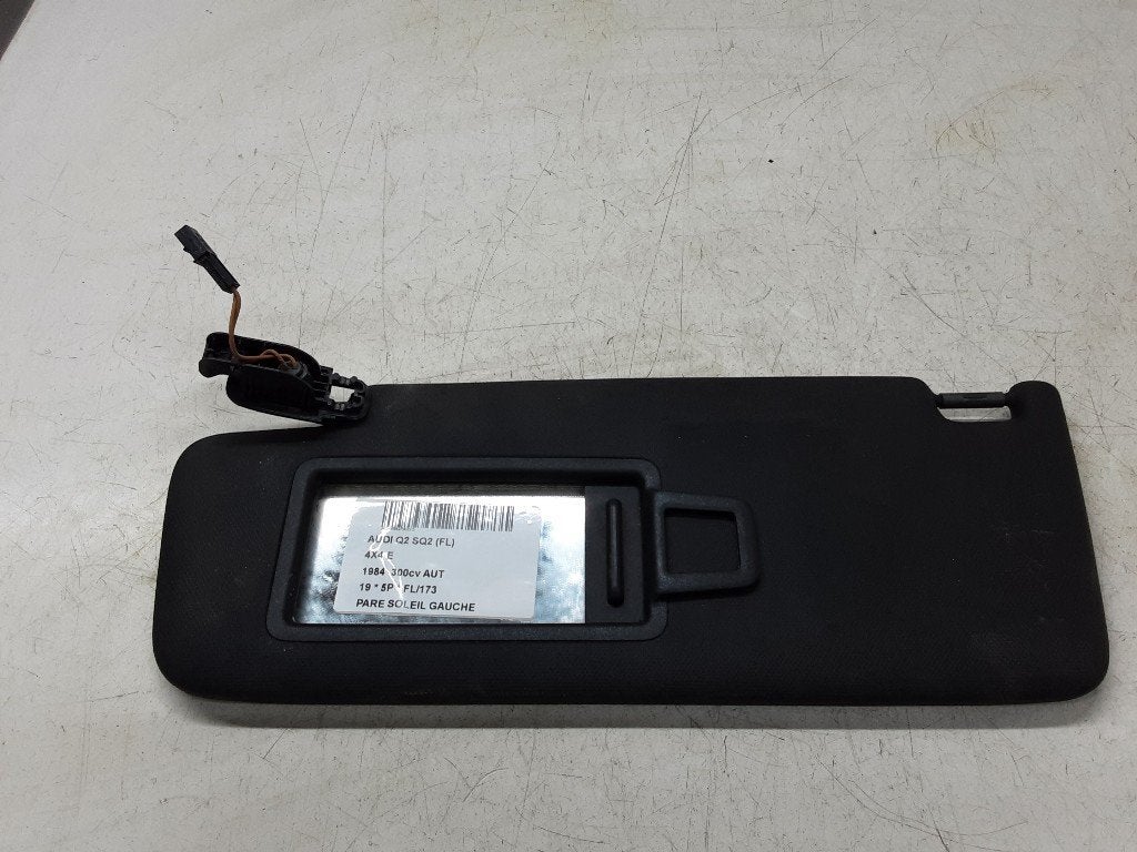 ZONNEKLEP LINKS Audi SQ2 SUV 2.0 TFSI 16V (DNUE) (01-2018/-), Gebruikt, Audi
