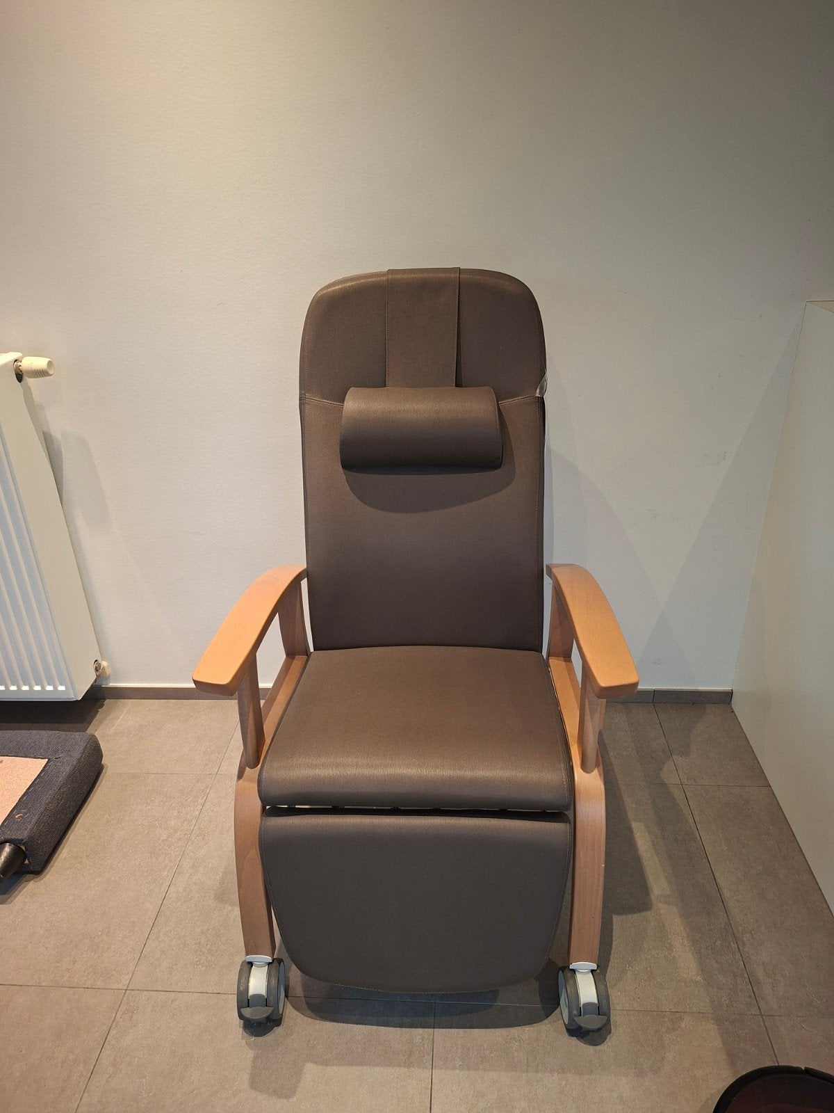 Geriatrische stoel (relax), Ophalen