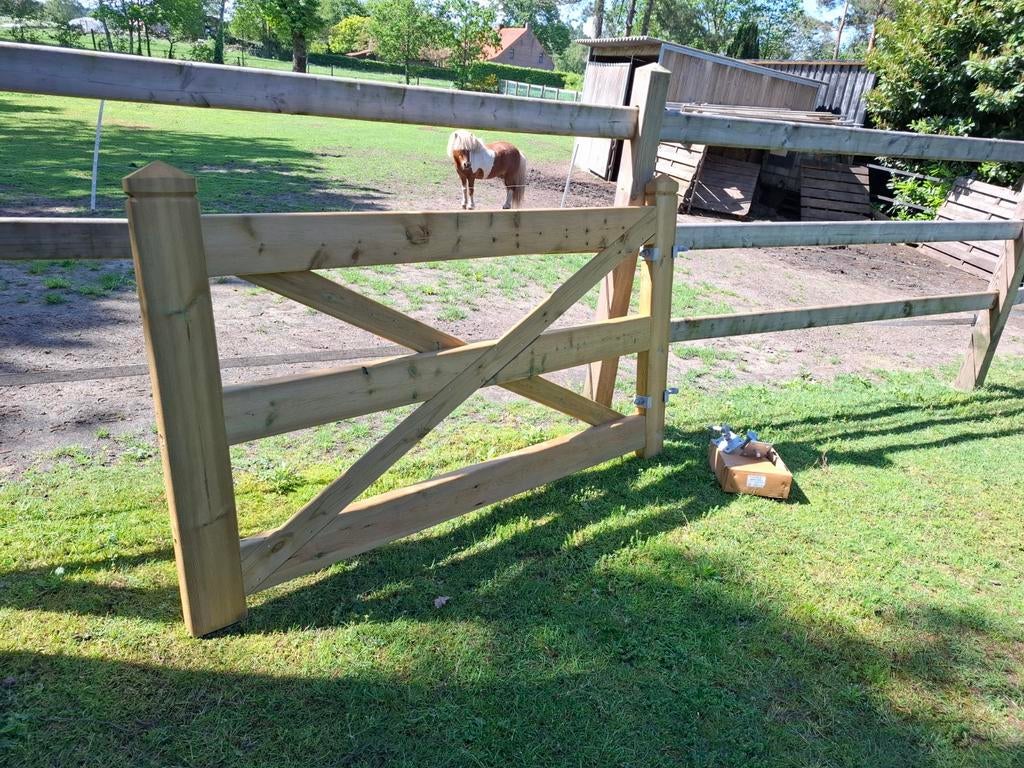 Weide poort 2m op 1.13m  omheining  omheining poort, Ophalen