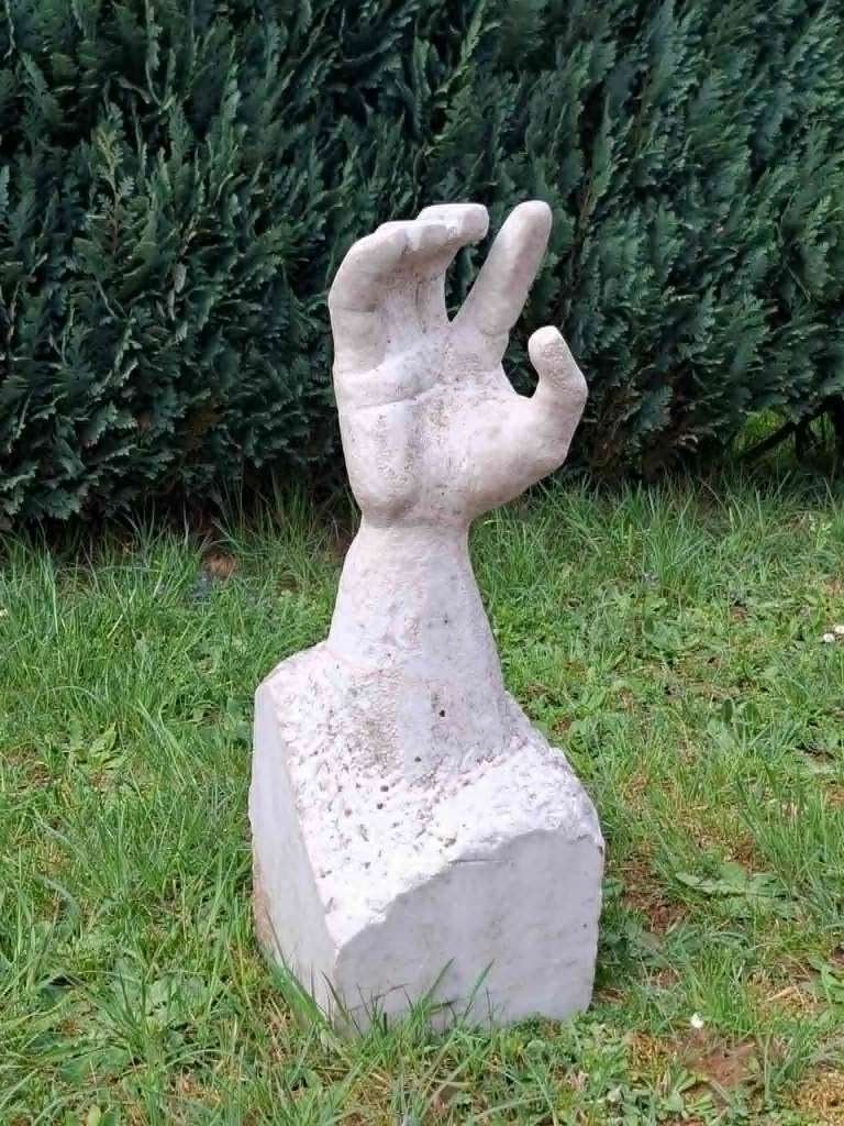 SCULPTURE  "MAIN" EN MARBRE DE CARRARA, Pierre ou céramique, Fait main, Autres sujets, 50 - 100 cm