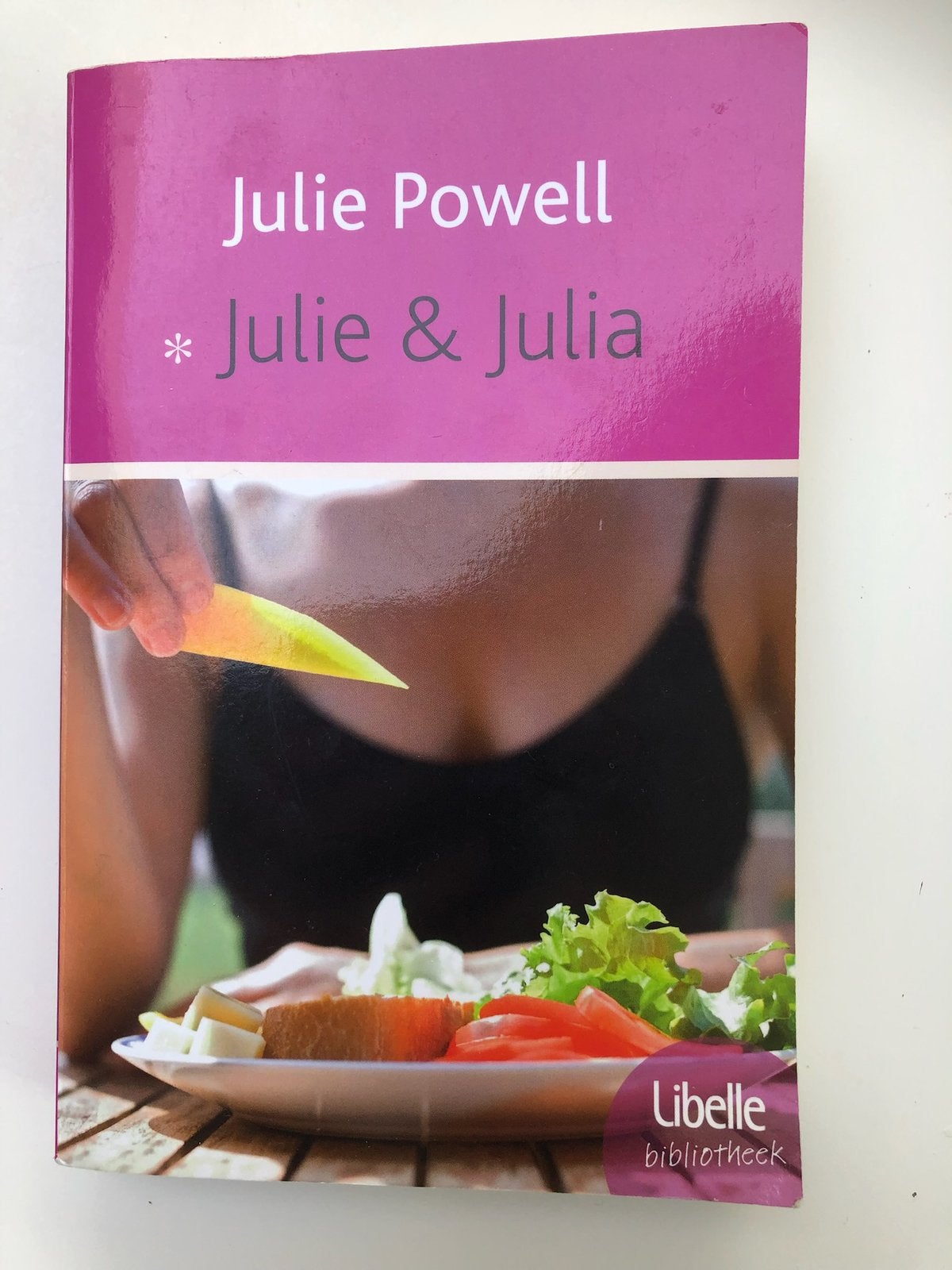 Julie Powell - Julie & Julia, Boeken, Chicklit, Ophalen, Zo goed als nieuw