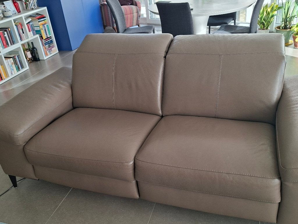 canapé en cuir véritable impeccable, Maison & Meubles, Enlèvement ou Envoi, 200 à 250 cm, Banc droit, Comme neuf