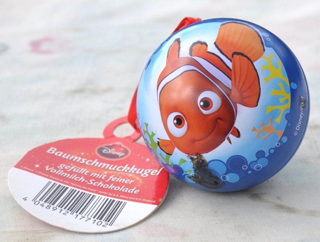 boule de noel en metal disney nemo, Collections, Enlèvement ou Envoi, Autres personnages, Comme neuf, Autres types