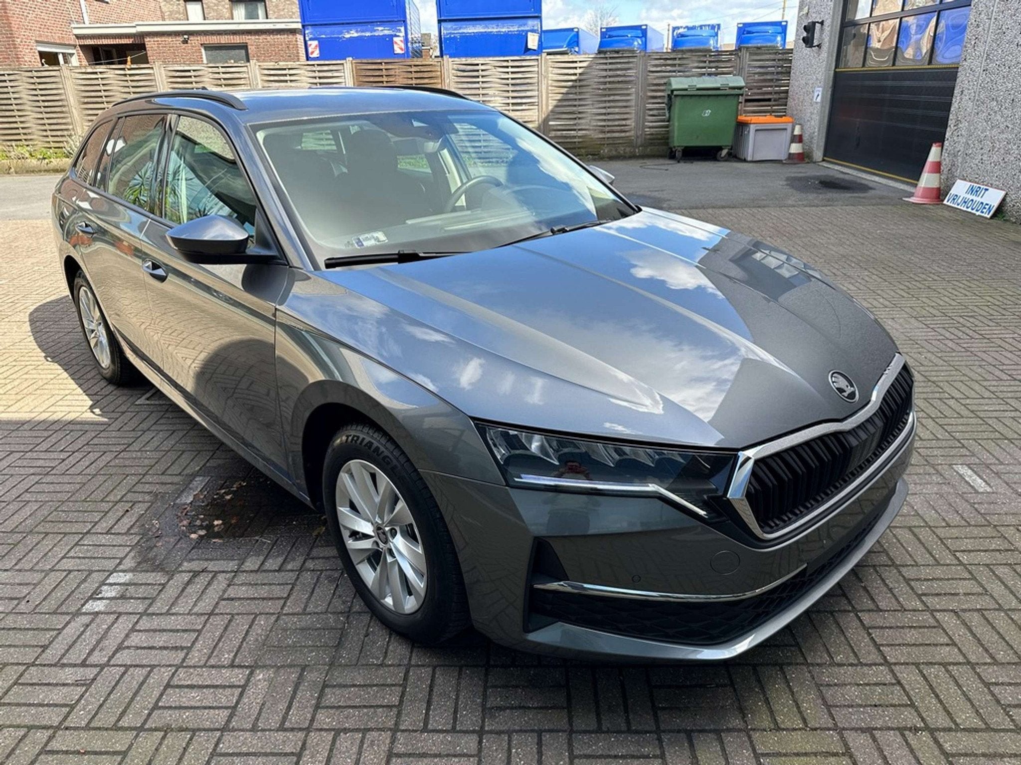 Skoda Octavia Combi 1.5 TSI eTec Family DSG | Camera | Keyle, Autos, Skoda, Argent ou Gris, Achat, 110 kW, Entreprise