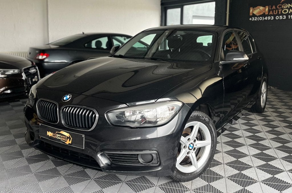 BMW 116d 1e eigenaarsgarantie 12 maanden, Auto's, BMW, Zwart, Zwart, 5 deurs, Particulier