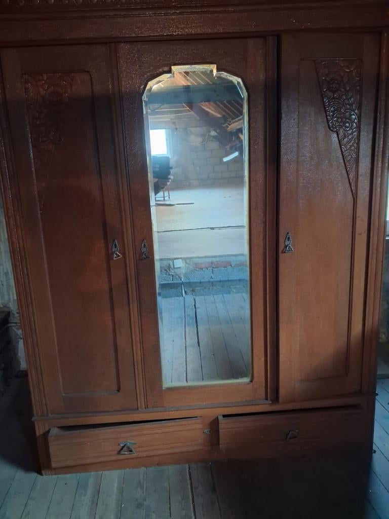 Armoire ancienne avec miroir, Antiquités & Art, Enlèvement
