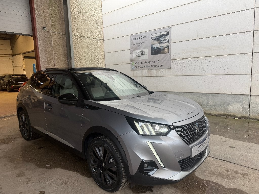 Peugeot e-2008 GT Elektrisch 54 kWh   *Panoramische.Dak*, 100 kW, Argent ou Gris, Achat, Entreprise