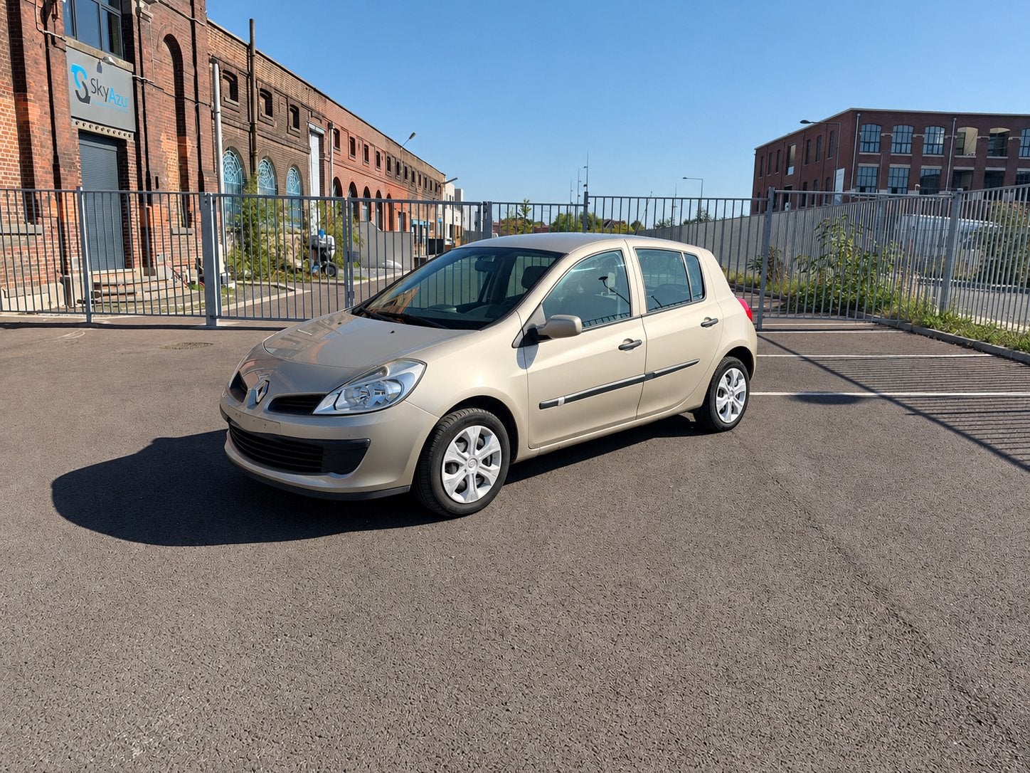 Clio 3 1.2 16v 185000km, Achat, 5 portes, Particulier, Essence