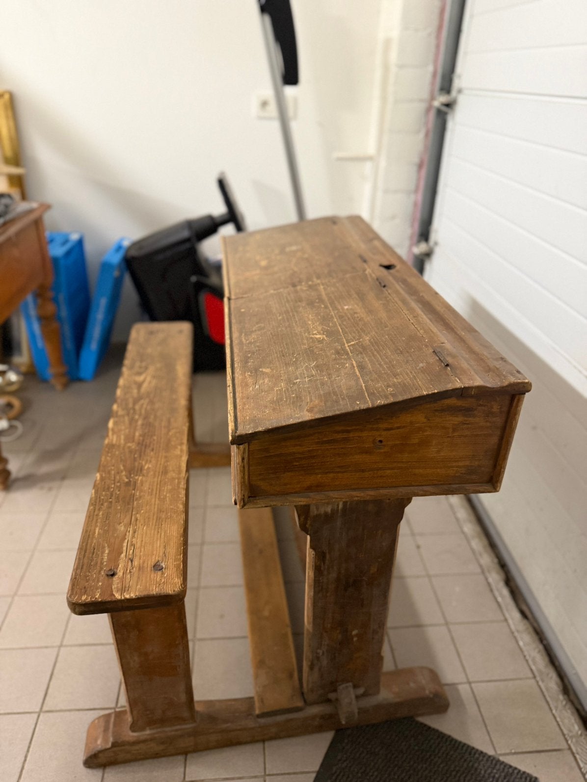 Antieke bureau met geschiedenis, Ophalen, Gebruikt