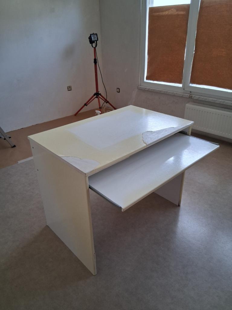 Gratis computer tafel 90x60cm diep, Ophalen, Gebruikt, 90 cm, Computerbureau