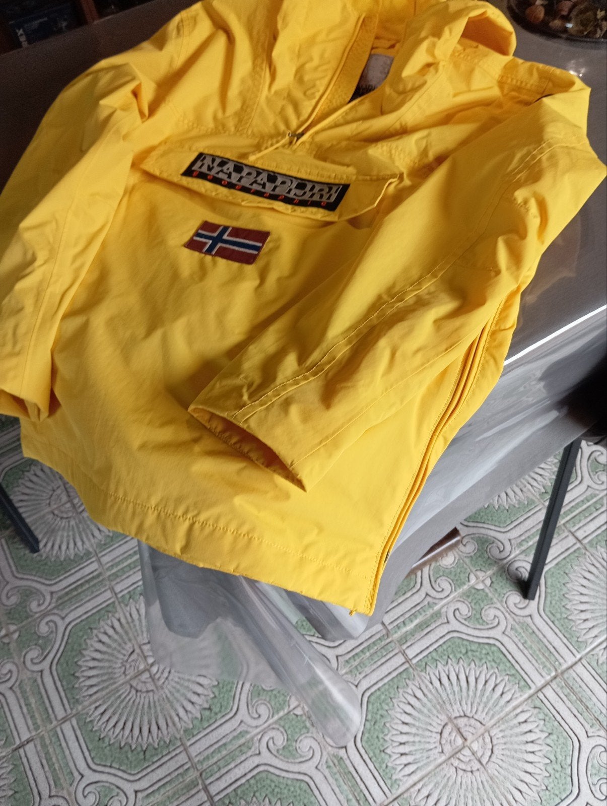 Regenjas voor dames maat large
Slechts een paar keer gedrage, Kleding | Dames, Jassen | Zomer, Ophalen