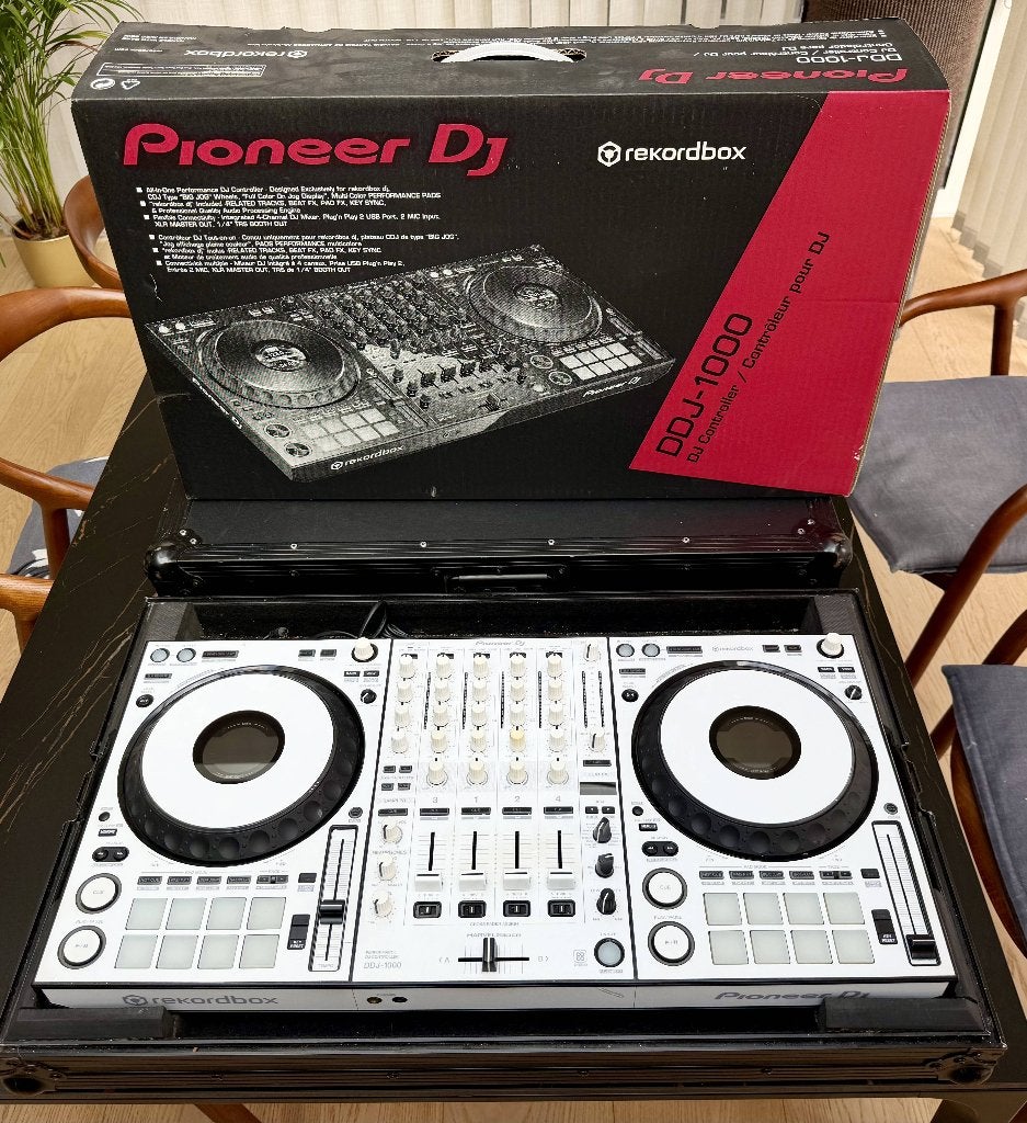 Pioneer DJ DDJ-1000 controller in flight case, Musique & Instruments, Enlèvement, Utilisé, DJ-Set, Pioneer