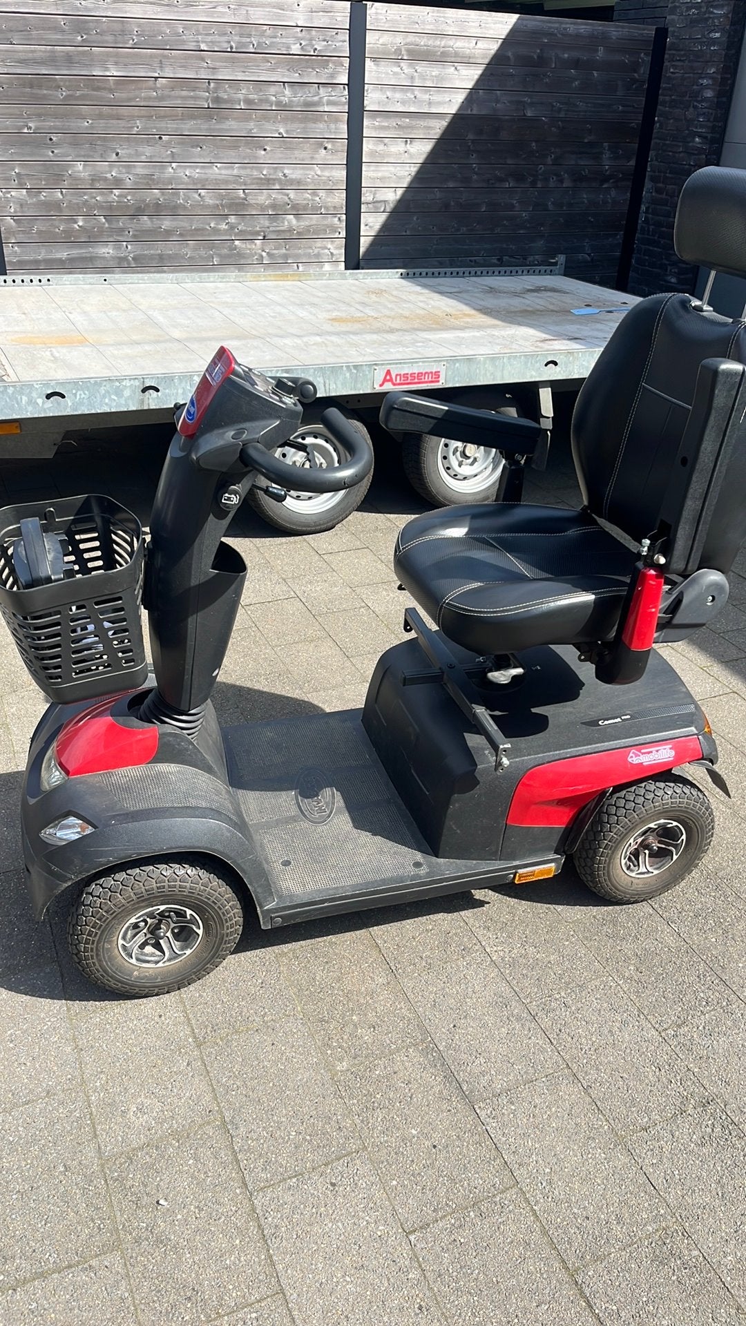 Scootmobiel in zeer goede staat, Ophalen, Zo goed als nieuw