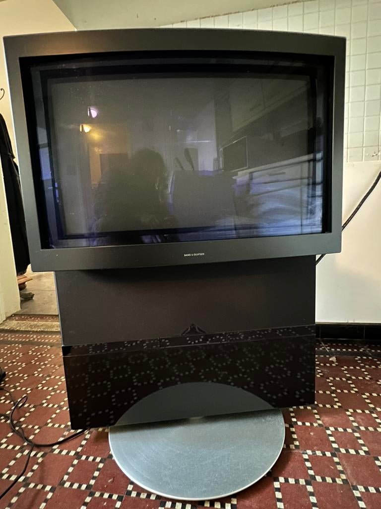 Bang & Olufsen BeoVision Avant, Enlèvement, Comme neuf