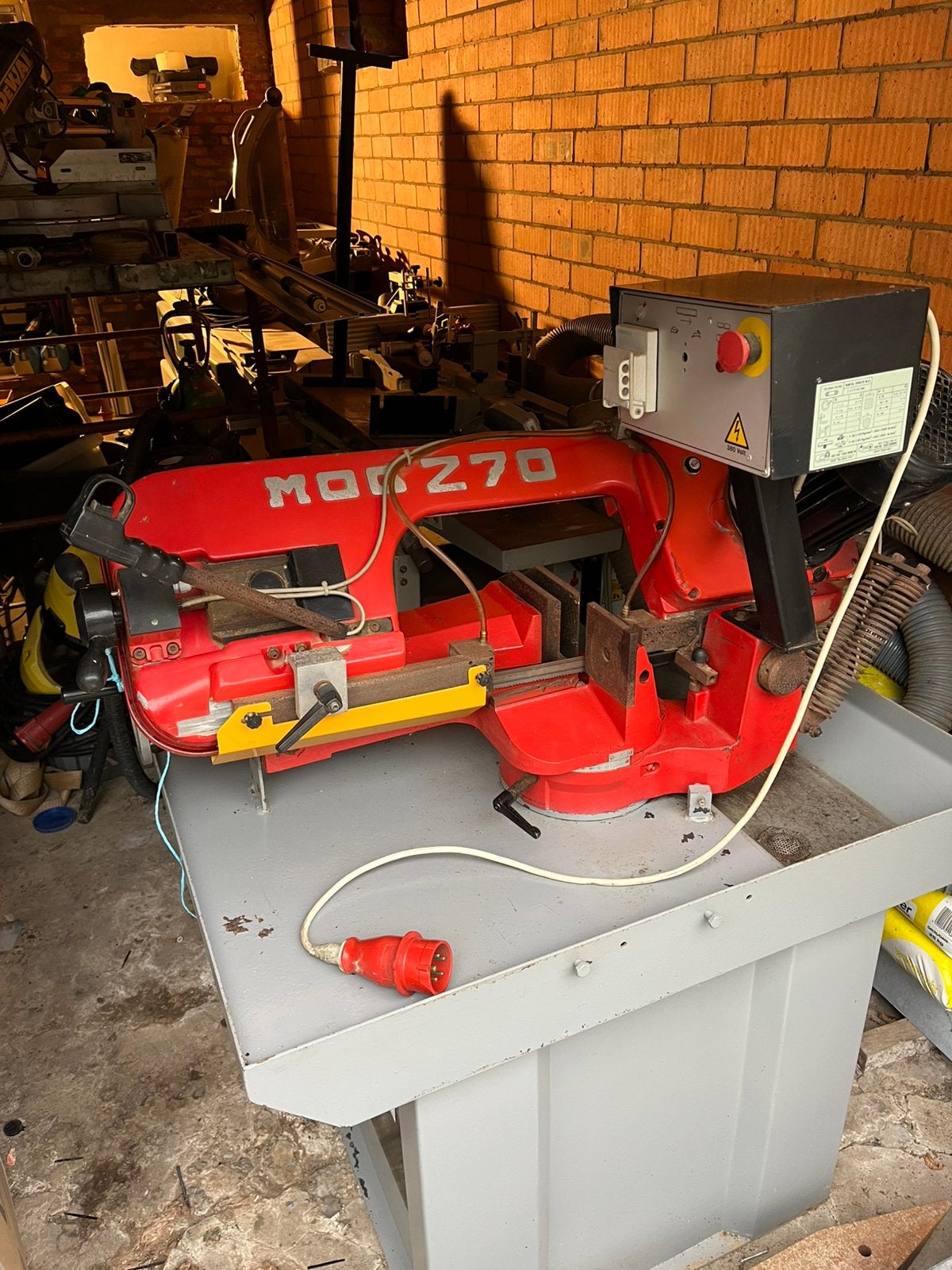 Beugel zaagmaschine, Doe-het-zelf en Bouw, Ophalen, Zo goed als nieuw