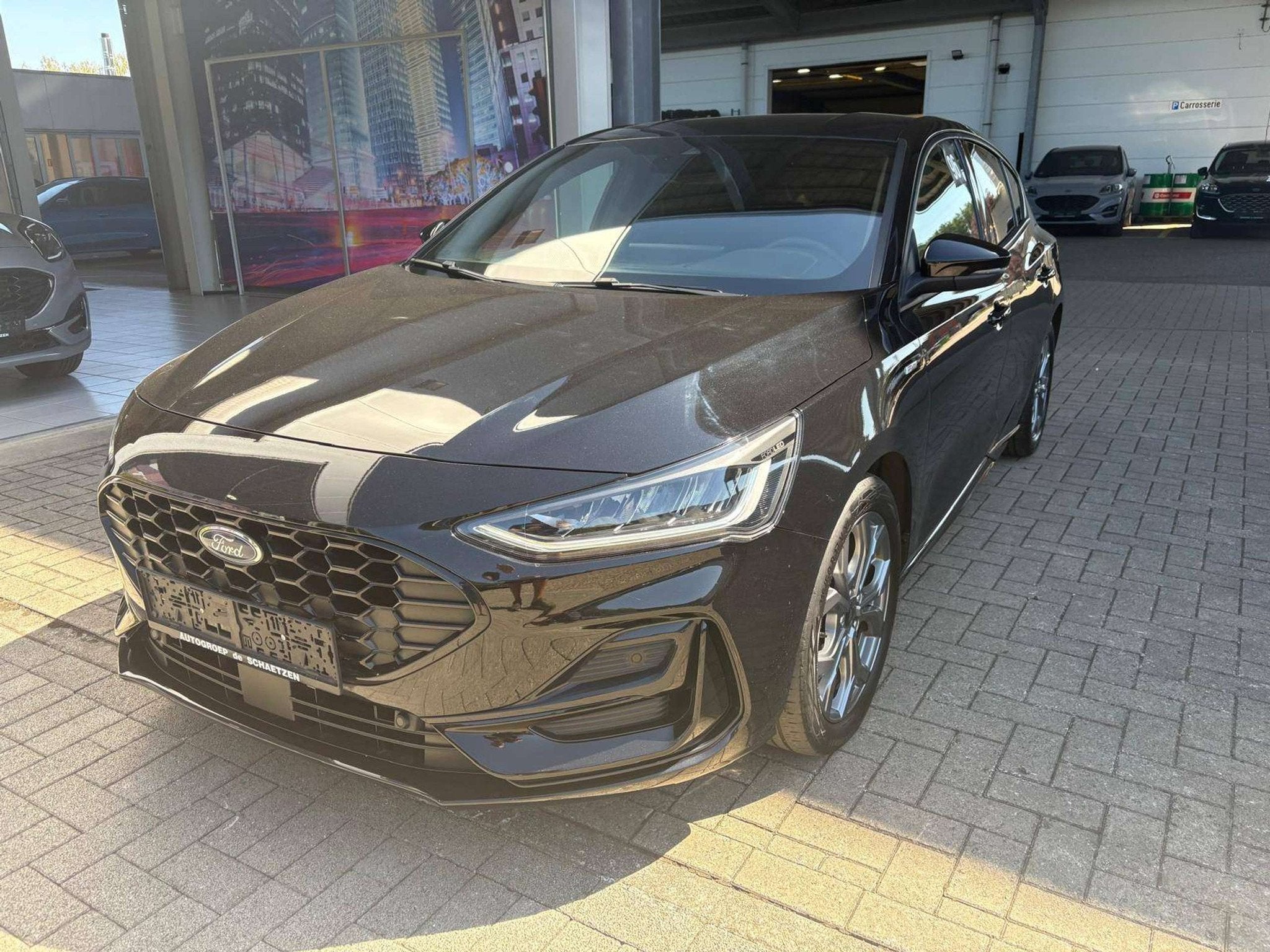 Ford Focus EcoBoost mHEV ST-Line AUT (bj 2023, automaat), Stof, Gebruikt, Zwart, 5 zetels