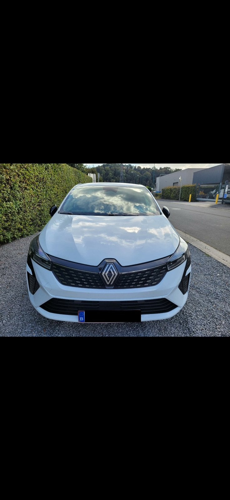 Renault clio 5 Techno- TCe 90, Achat, Alarme, Entretenue par le concessionnaire, Noir