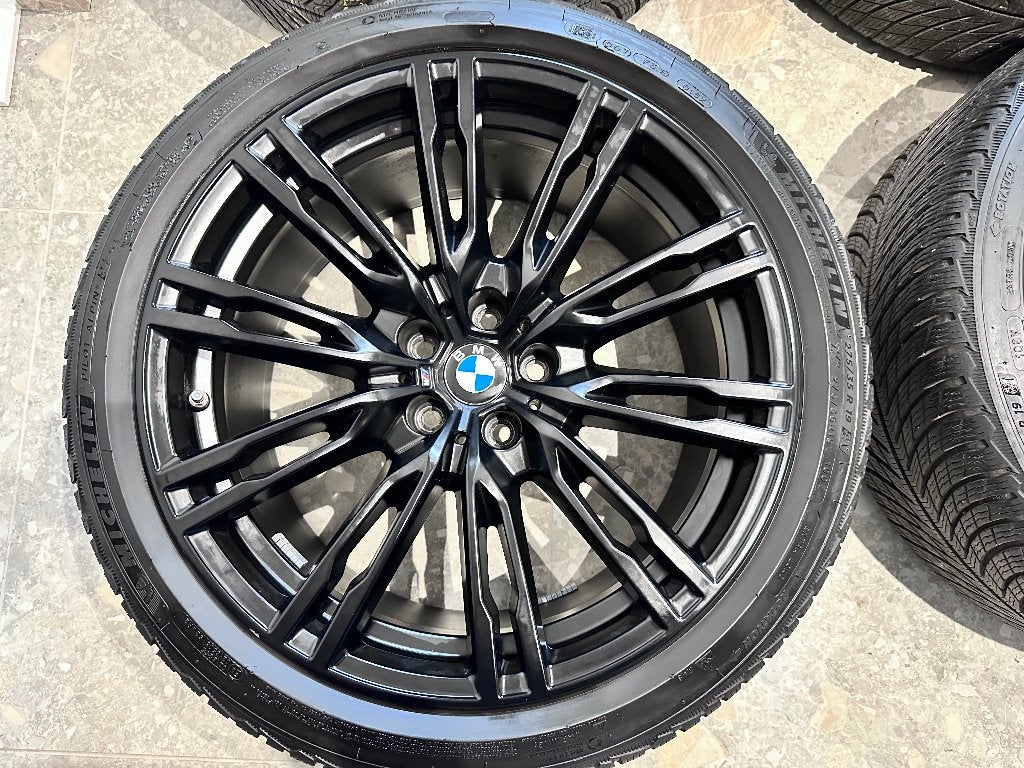 VERITABLE Jantes et pneus d'hiver pour BMW M3/4, Autos : Pièces & Accessoires, Neuf, Pneus hiver, 275 mm, Autre