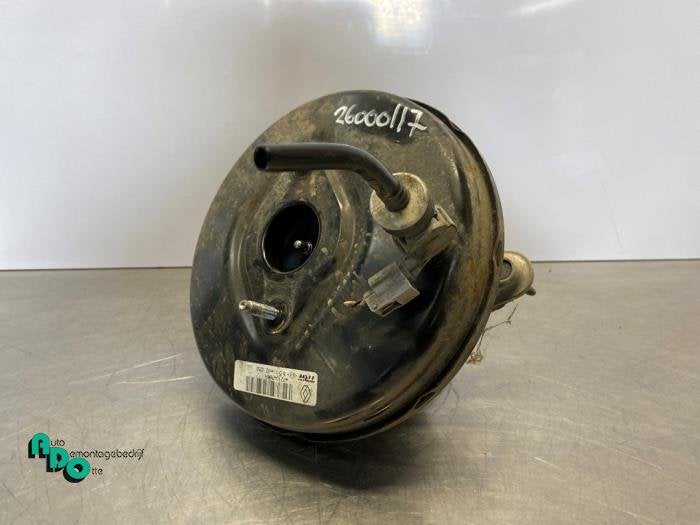 Rembekrachtiger van een Renault Clio (Clio 4 12-), Auto-onderdelen, Gebruikt, -, Renault, -