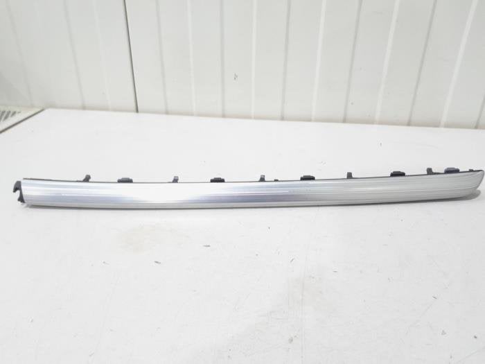Bande décorative de tableau de bord d'un Audi A3, Autos : Pièces & Accessoires, -, 3 mois de garantie, Audi, Utilisé