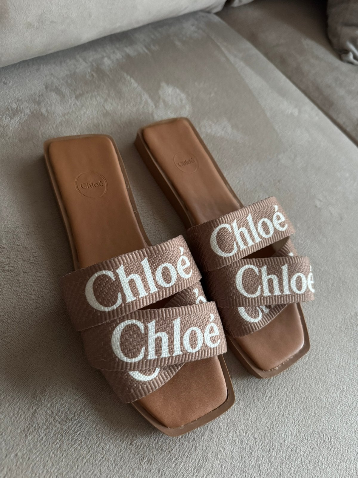 Slippers dames, Dieren en Toebehoren, Ophalen, Zo goed als nieuw