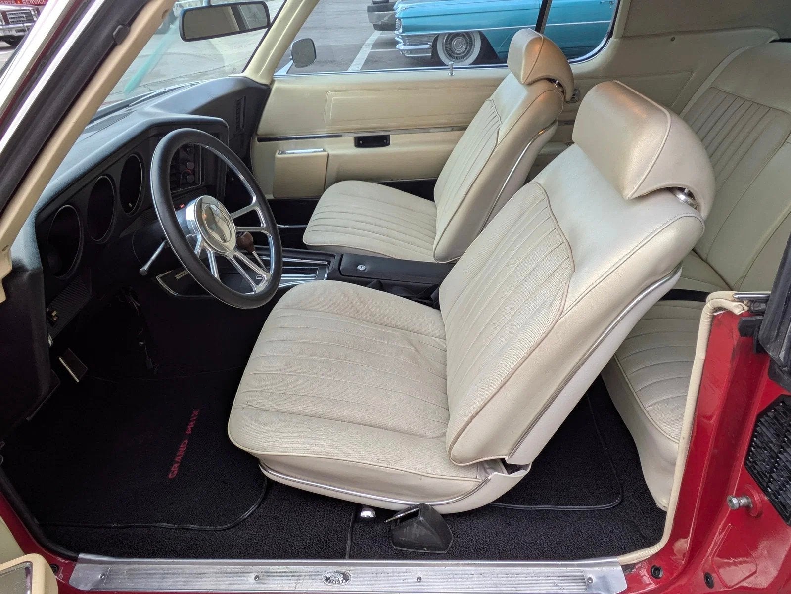Pontiac Grand prix model J (bj 1969, automaat), foto 8