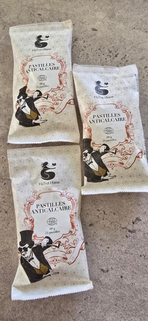 Lot de 3 sachets neufs de pastilles anti calcaire H2O, Enlèvement