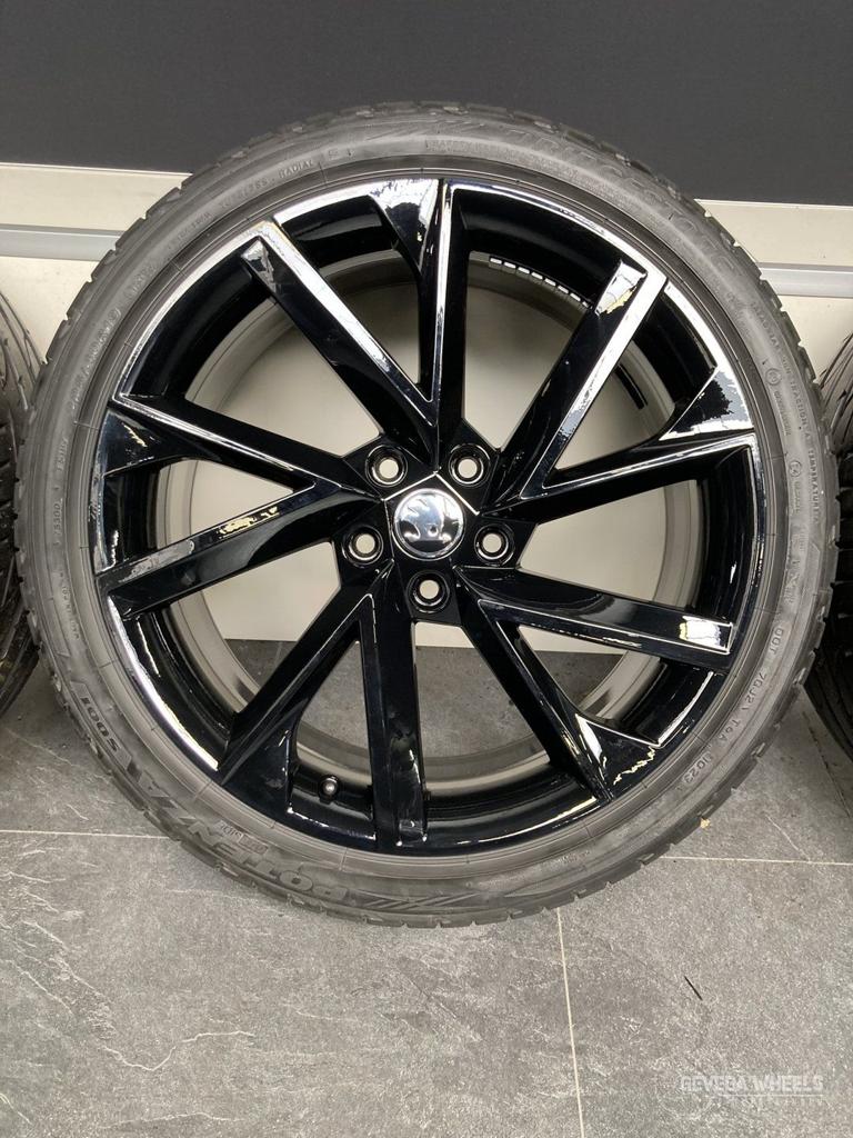 19” originele Skoda Karoq velgen + banden 5x112 57A601025R, 19 inch, Gebruikt, -, -