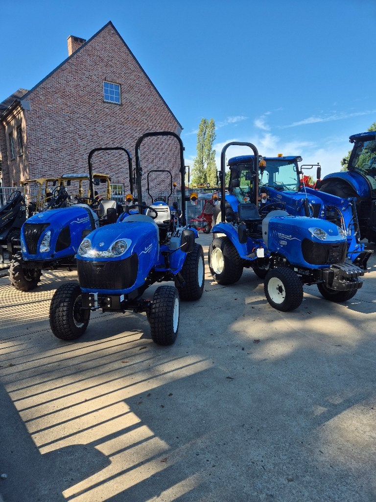 BOOMER 25, 35 en 50 NIEUW!, Enlèvement, Neuf, New Holland