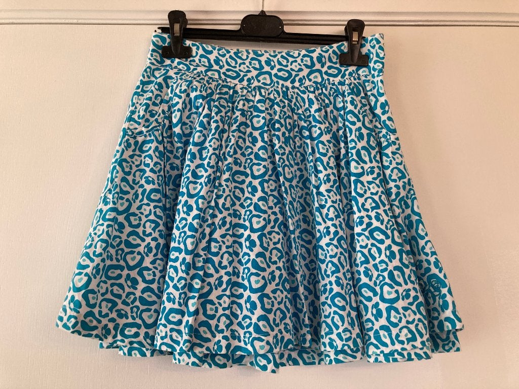 Zomers rokje met blauwe vlekken - K3 by JBC - maat 140, Enfants & Bébés, Vêtements enfant | Taille 140, Robe ou Jupe, Enlèvement ou Envoi