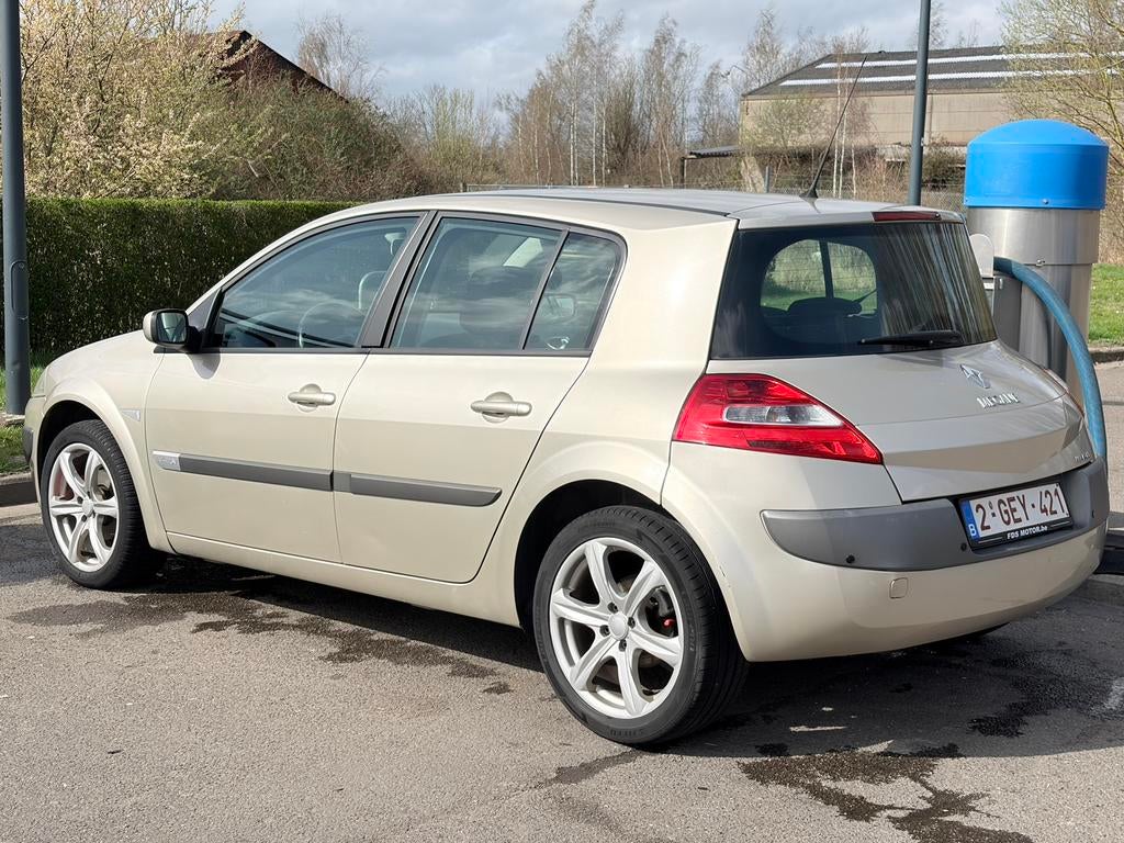 Renault megane 1.4 essence, Auto's, Bedrijf, Te koop