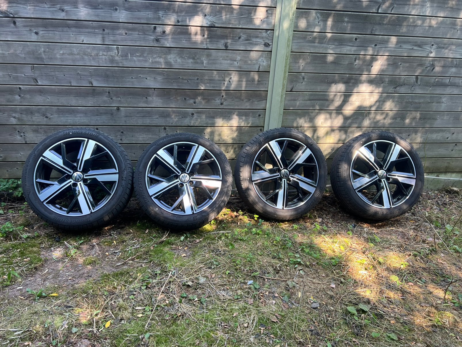 18 inch VW Caddy V 2023 Velgen met Zomerbanden, Auto-onderdelen, 18 inch, Banden en Velgen, Nieuw, Ophalen of Verzenden