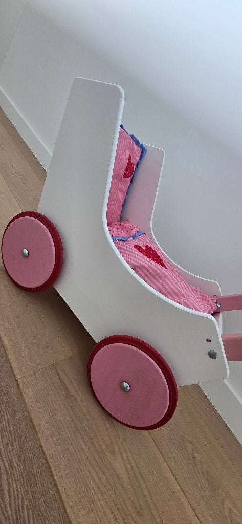 Haba houten poppenwagen, Ophalen, Zo goed als nieuw, Rij- of Hobbelspeelgoed