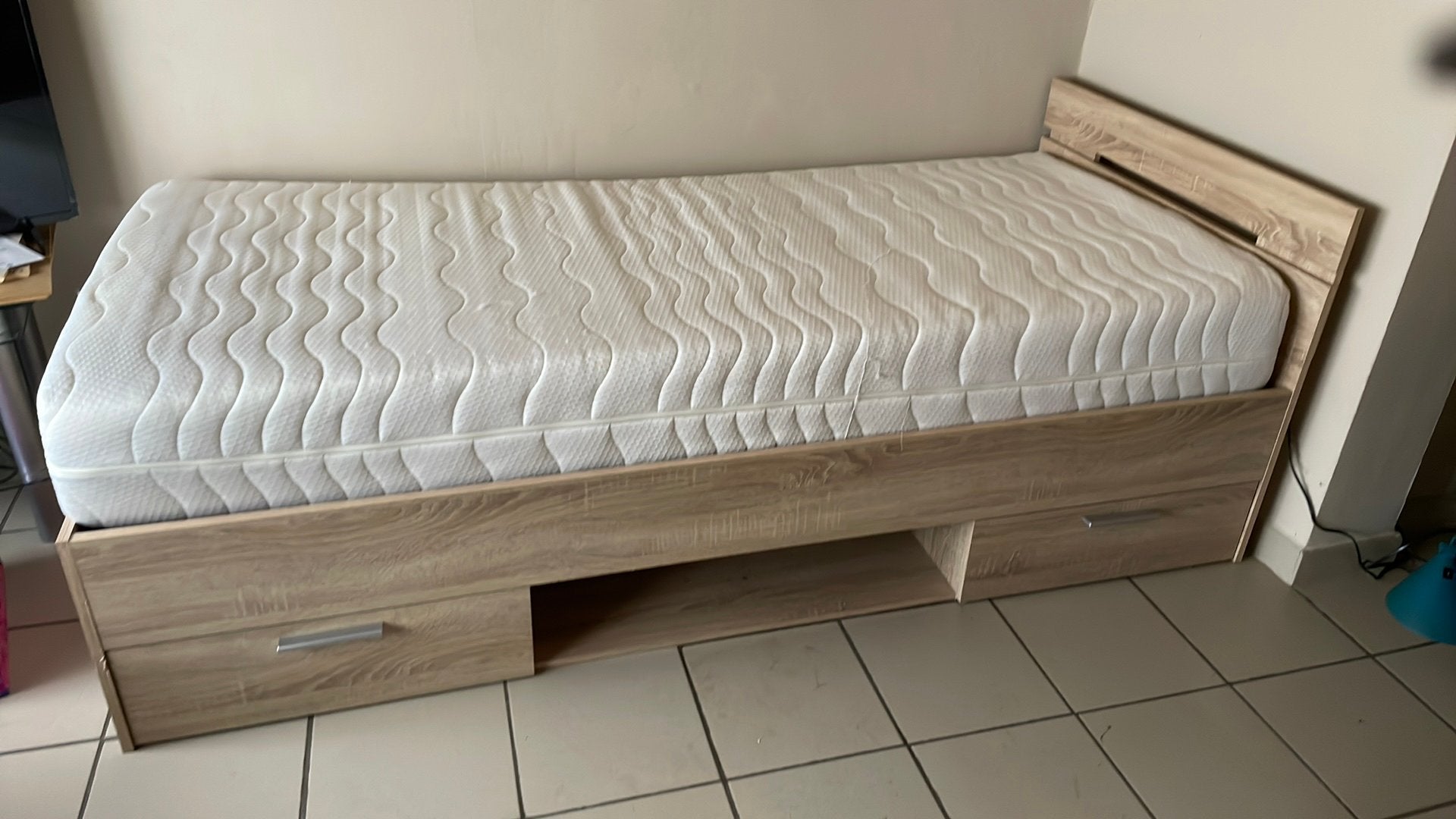1-persoonsbed gratis, Huis en Inrichting, Ophalen, Gebruikt