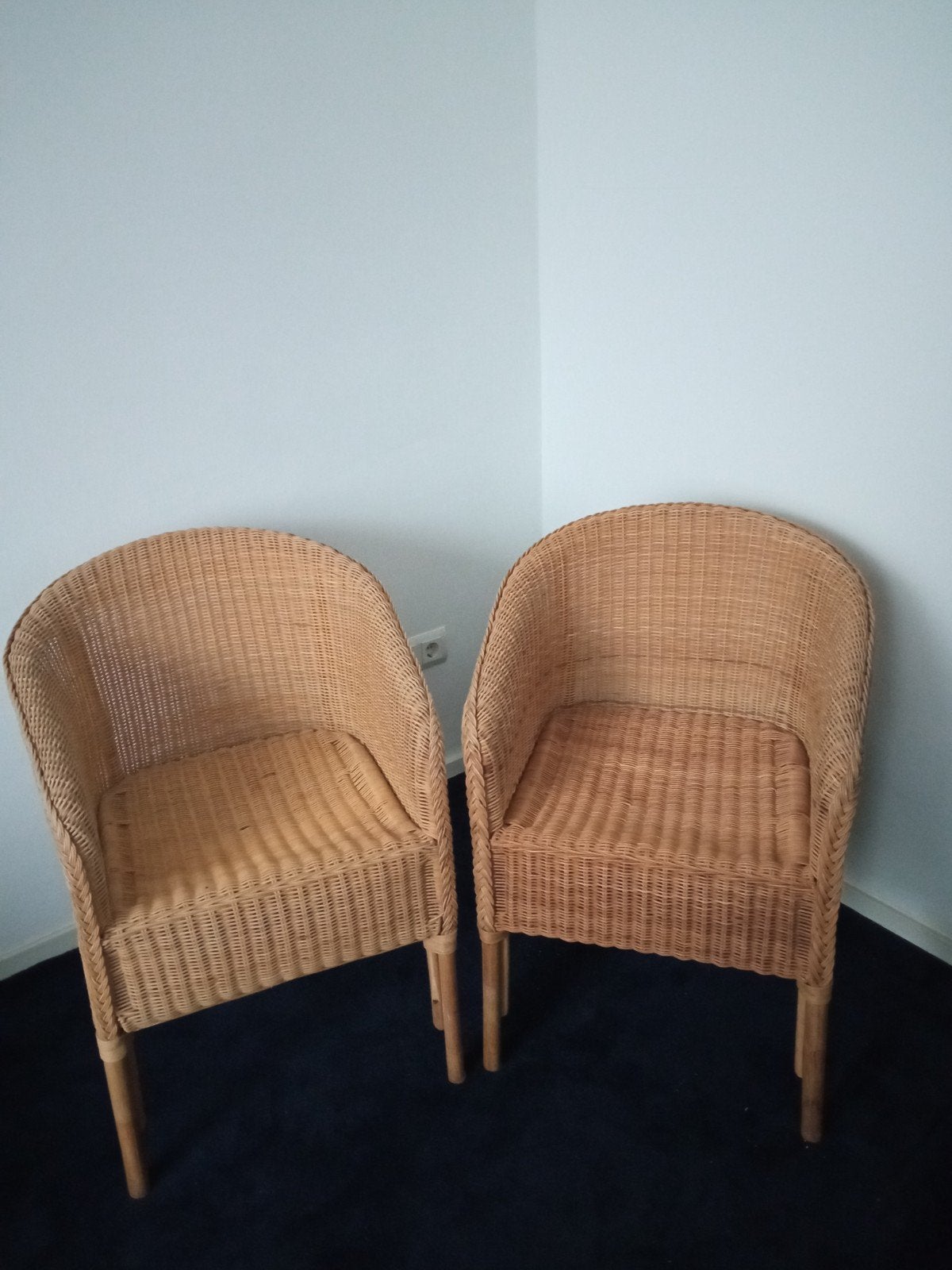 2 chaises en rotin « Lloyd Loom » identiques, Indo-chinees, Osier ou Rotin, Comme neuf, Brun