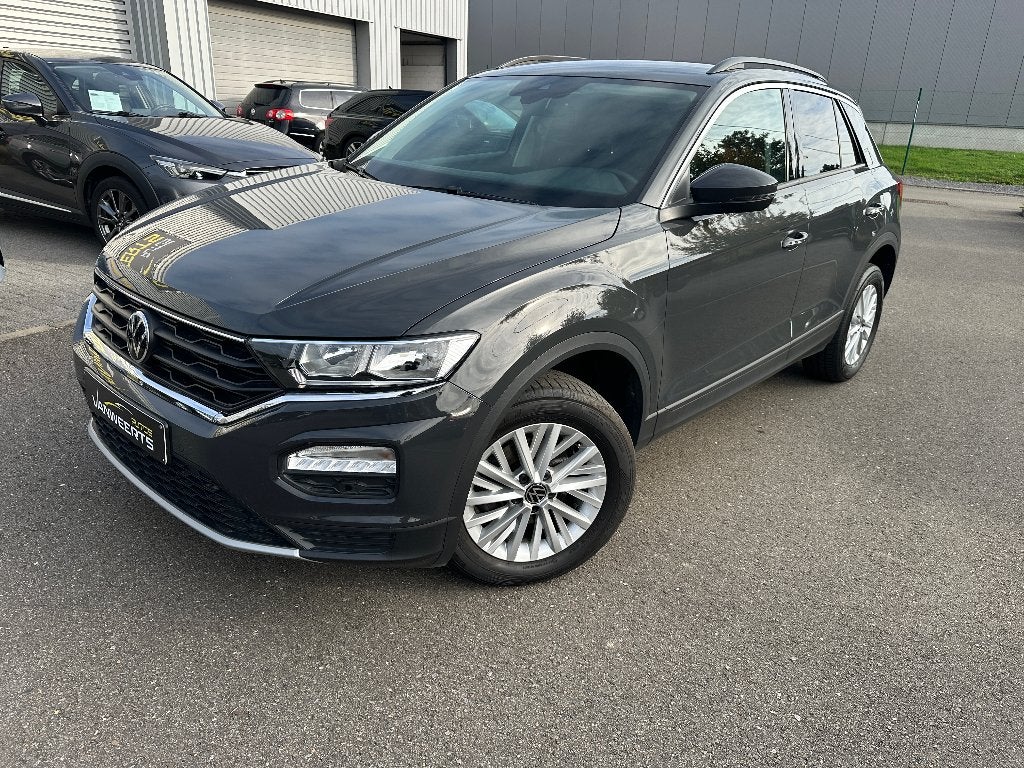 Vw T-Roc, benzine 110 pk, CARPLAY-ANDROID / ADAPTIVE CRUISE, Voorwielaandrijving, Stof, Euro 6, Bedrijf