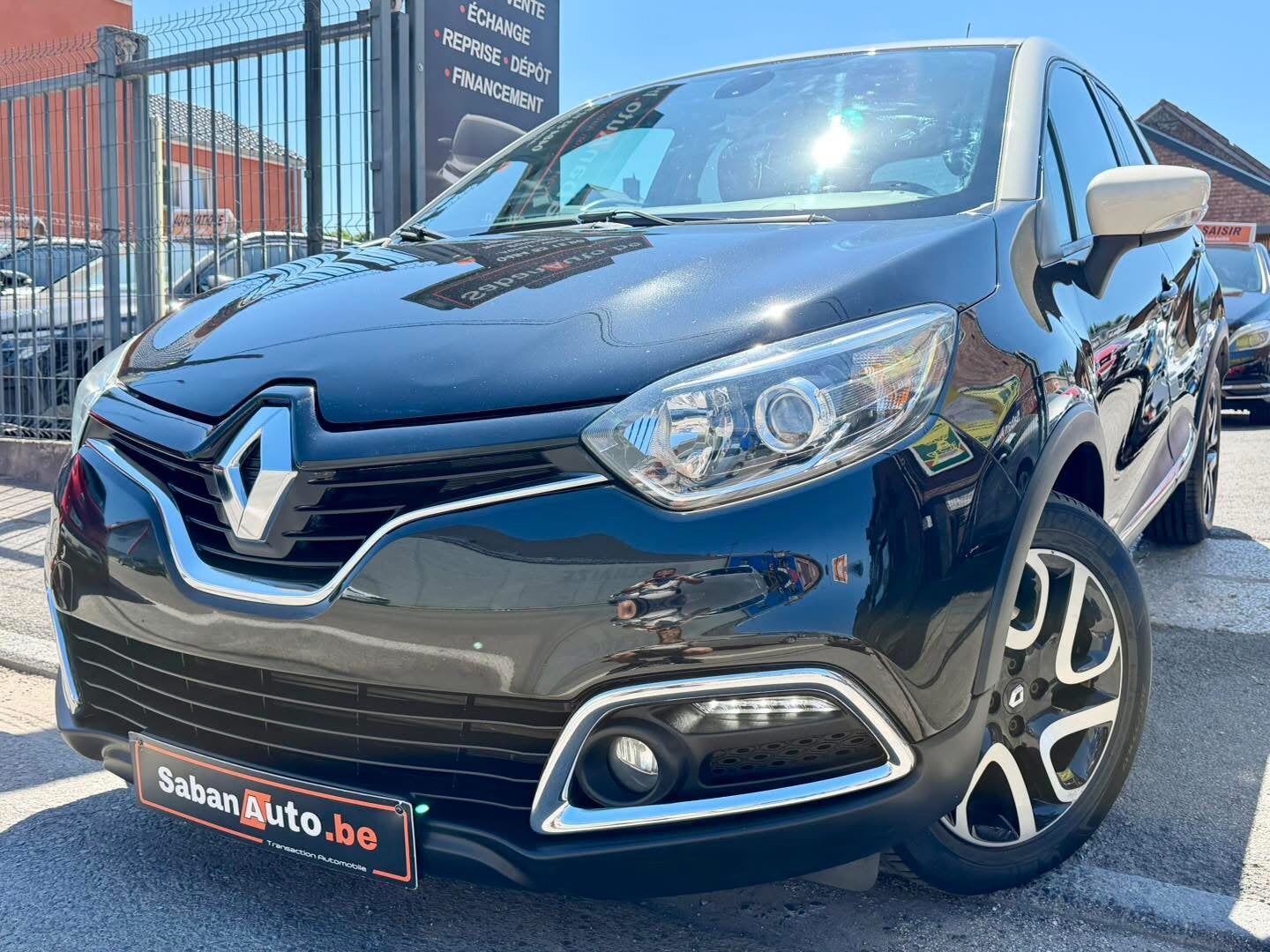 Renault Captur Prestige 1.5 Dci 2015, Auto's, Renault, Euro 5, Zwart, Bedrijf, Handgeschakeld