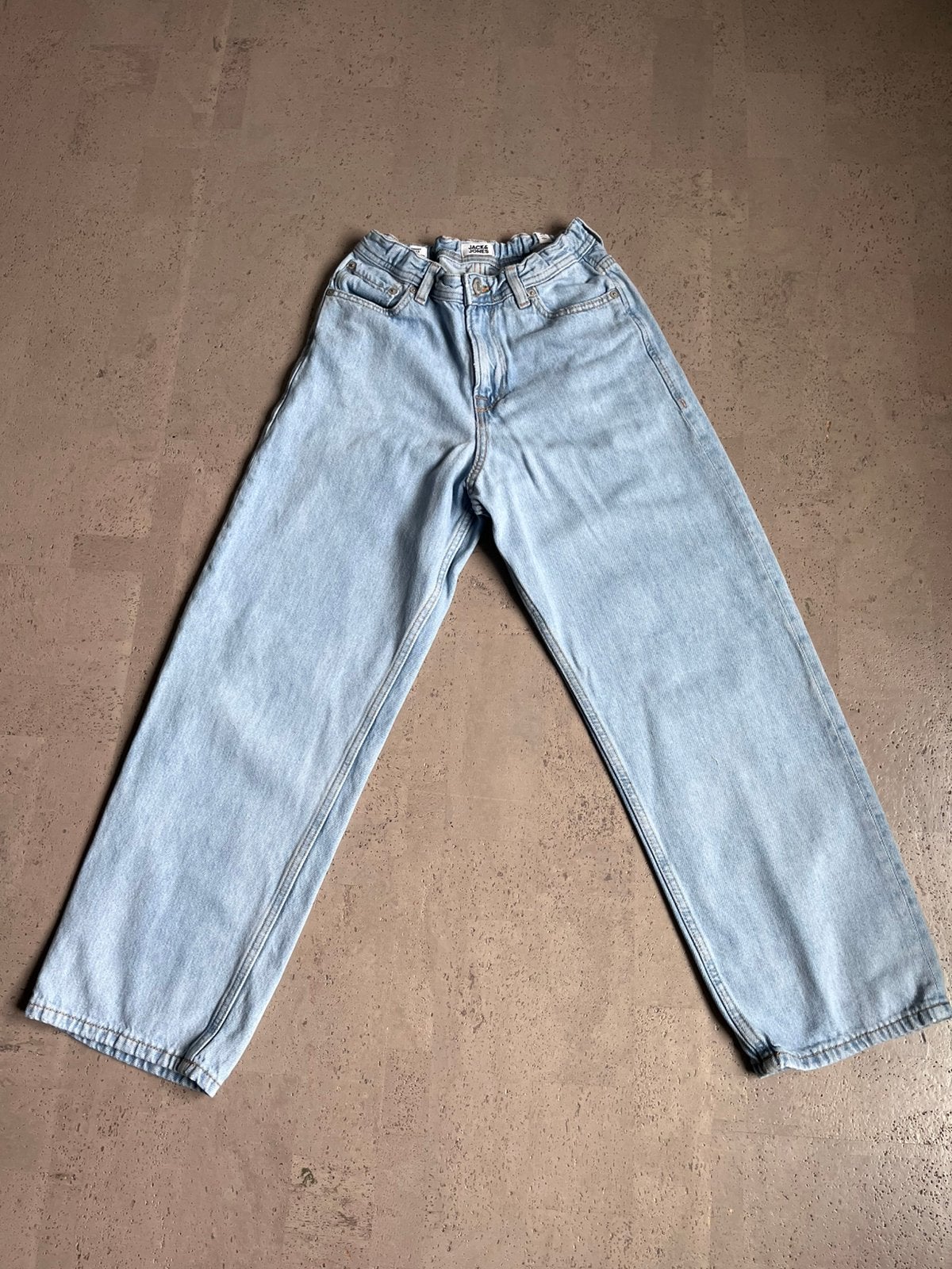 Lichte jeans Jack and Jones maat 13 jaar, Kinderen en Baby's, Kinderkleding | Maat 158, Ophalen of Verzenden, Gebruikt, Jongen of Meisje