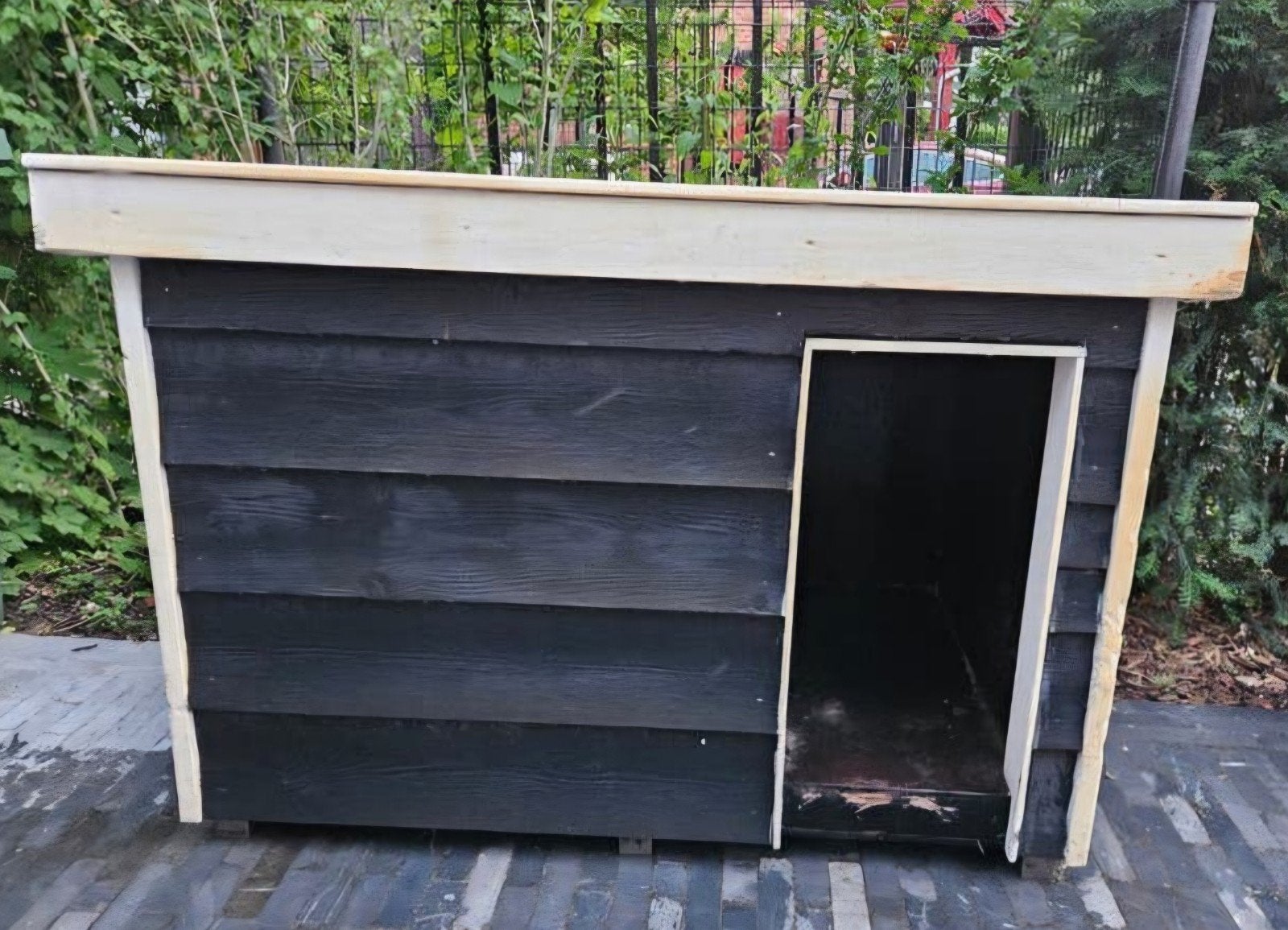 Hondenhok Geisoleerd (140 x 70cm), Dieren en Toebehoren, Ophalen, Hondenhok