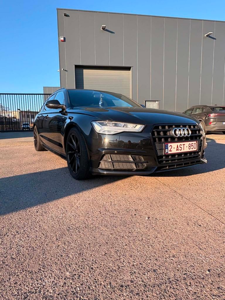 Audi a6 s-line, Autos, Cuir et Alcantara, Achat, Noir, 5 portes
