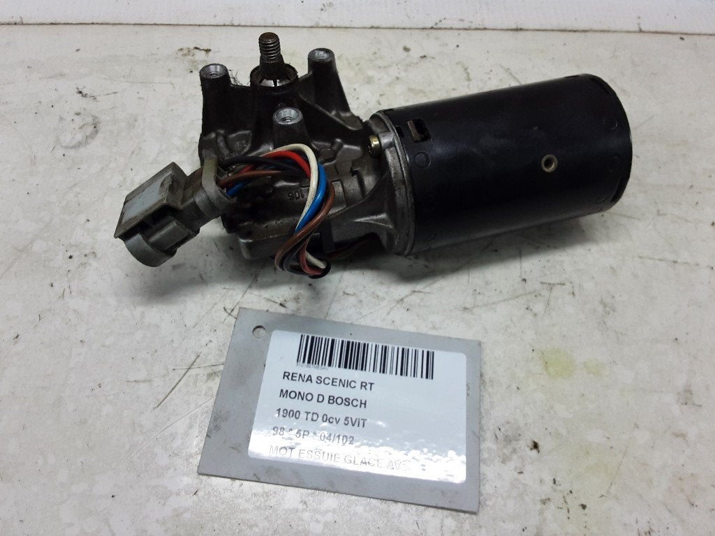 MOTEUR ESSUIE-GLACE AVANT Scénic I (JA) (0390241352), Renault, Mevr. I. Hauben, Utilisé, Rue de l'Espoir 34 34
4030  GRIVEGNÉE, BE