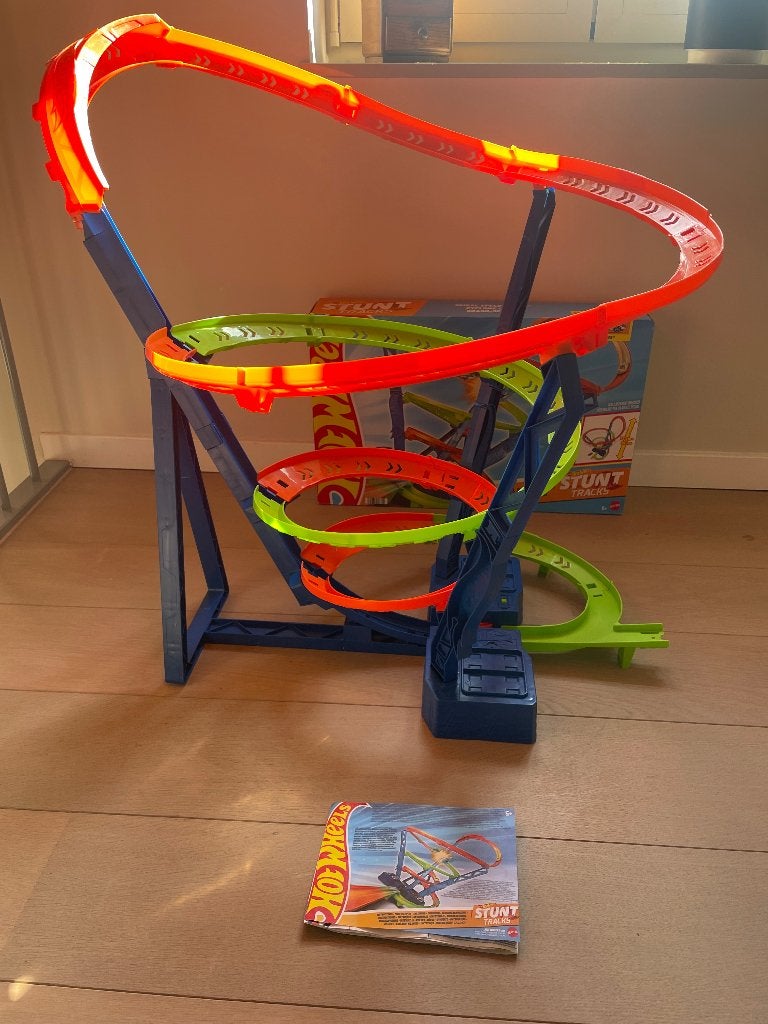 Hot Wheels Spiral Speed Crash, Enlèvement ou Envoi, Autre propulsion, Comme neuf, Circuit