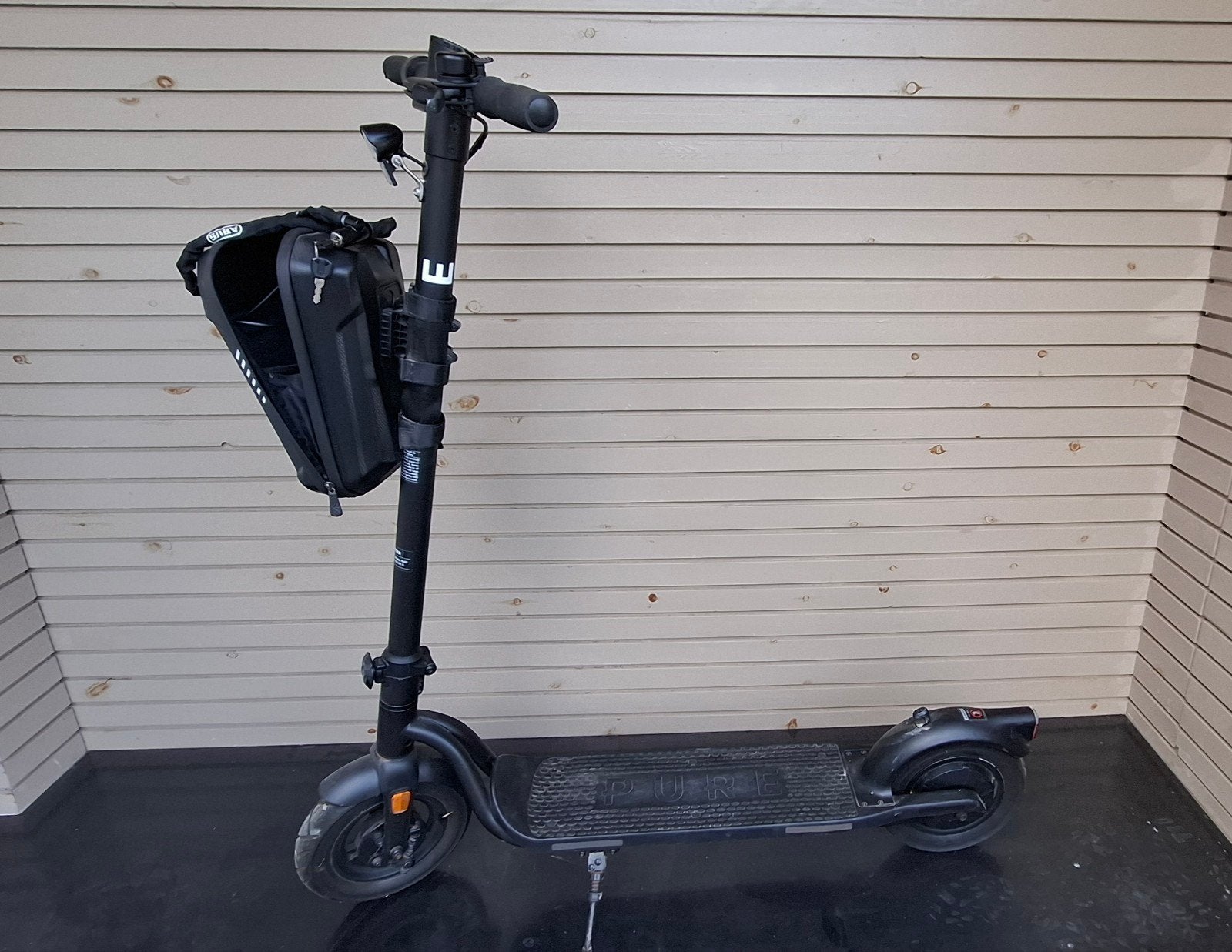 Elektrische scooter Pure, Fietsen en Brommers, Ophalen, Gebruikt, Elektrische step (E-scooter), Pure air