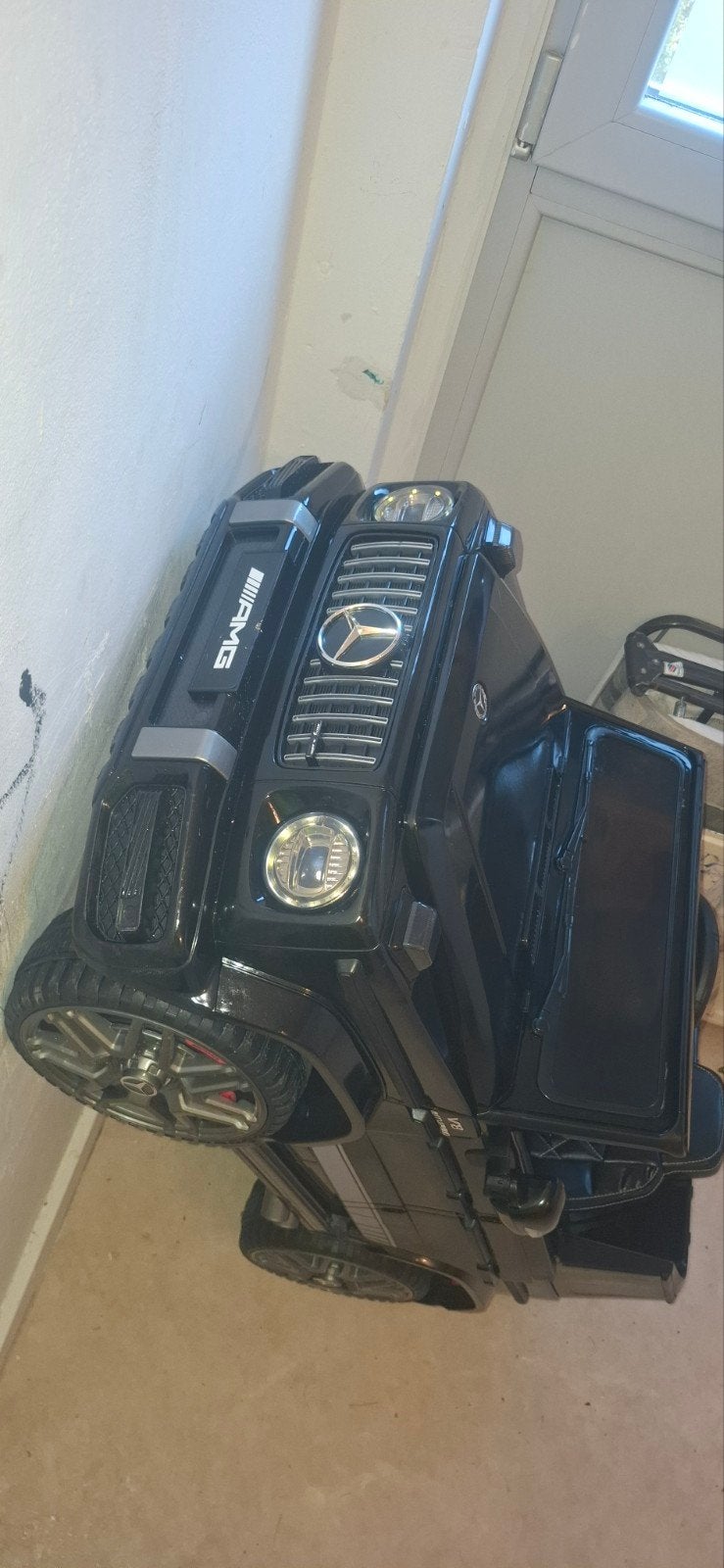kinder auto, Zo goed als nieuw