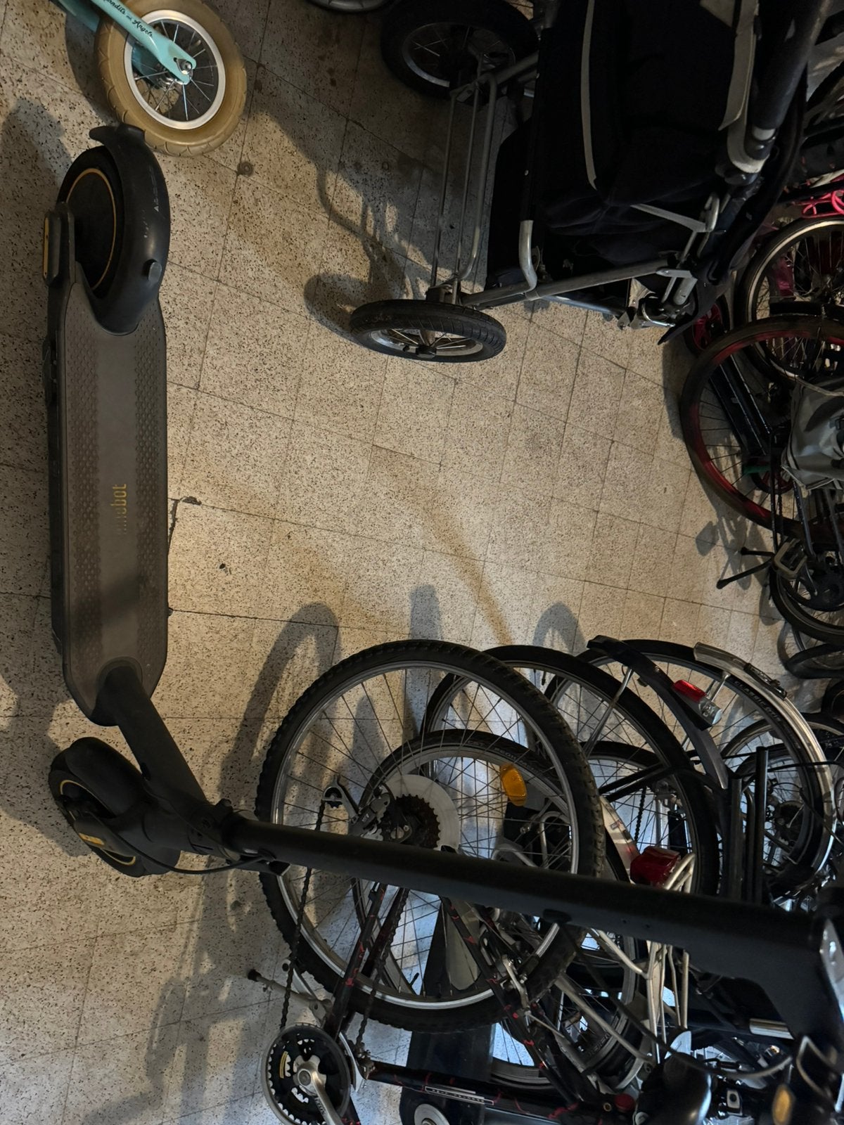 Ninebot g30, Vélos & Vélomoteurs, Trottinettes, Enlèvement ou Envoi