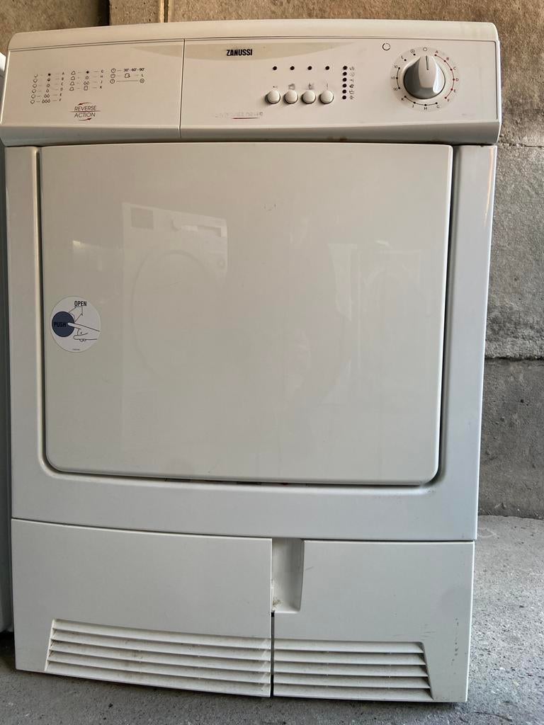Droogkast zanussi, Elektronische apparatuur, Droogkasten, Ophalen, Zo goed als nieuw