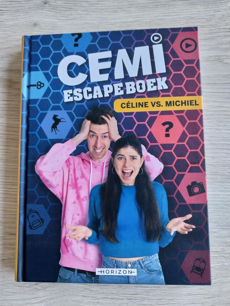 Cemi escapeboek, Ophalen