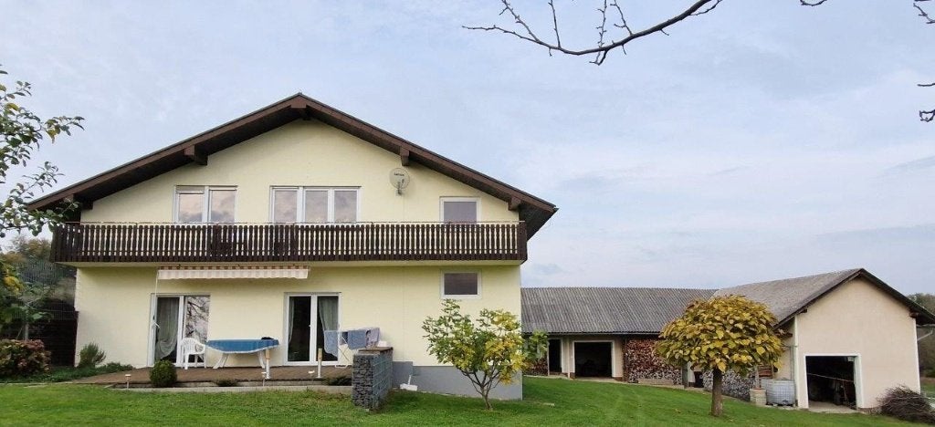 WONING (B&B) 250M²/BIJGEBOUW 350M²/ TERREIN (CAMPING) 9049M², 215 m², Vrijstaande woning, 1500 m² of meer, Provincie Antwerpen