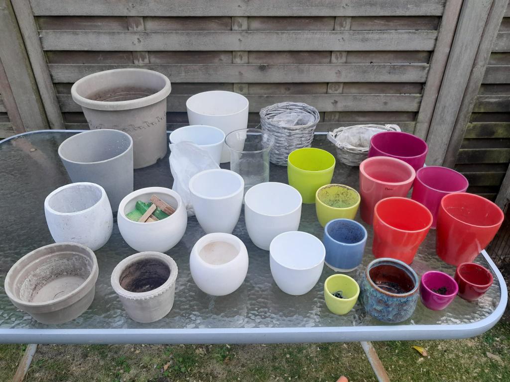 Différents types de pots de fleurs, Moins de 25 cm, Enlèvement, Utilisé, Intérieur