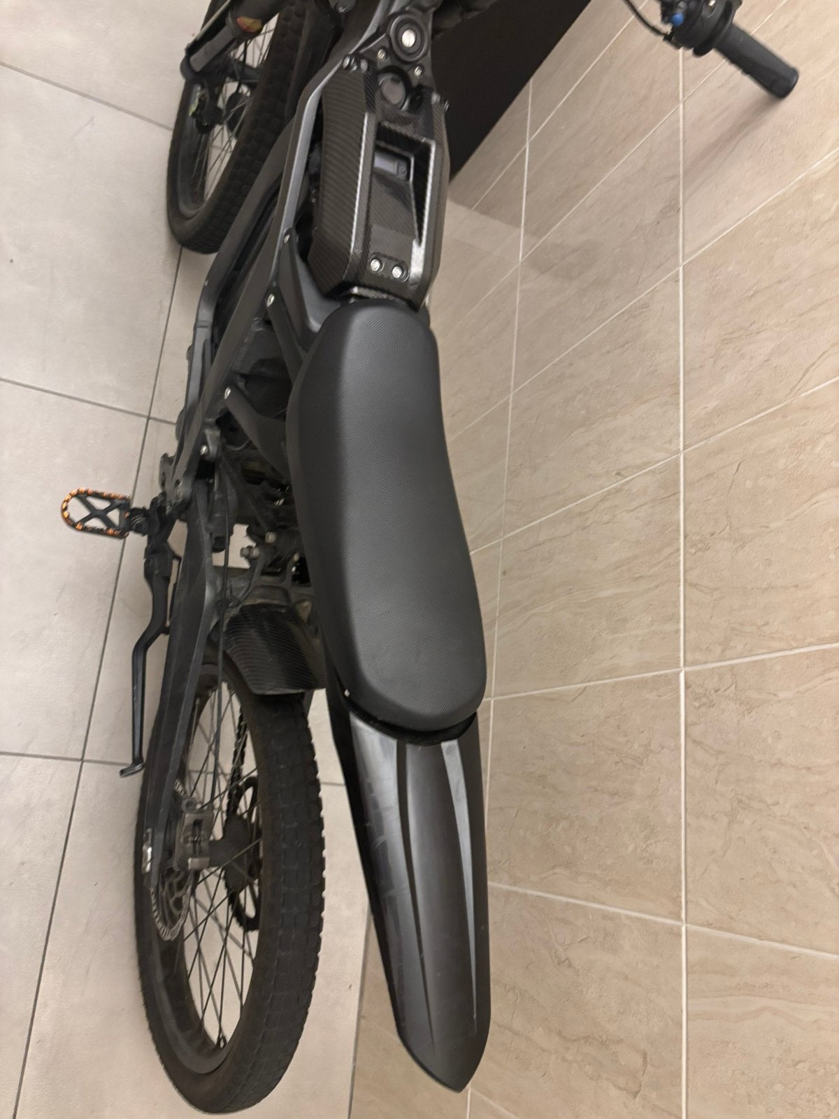 Surron light bee x, Fietsen en Brommers, Ophalen, Zo goed als nieuw